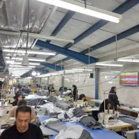 استخدام چرخکار و وسط کار در شرکت جین جامه