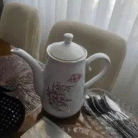 قوری سفید
