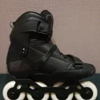 اسکیت کربن حرفه ای Rollerblade سایز 44|دوچرخه، اسکیت، اسکوتر|تهران, افسریه شمالی|دیوار
