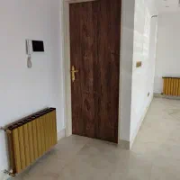فروش آپارتمان استثنایی|فروش آپارتمان|قم, دروازه چوبی|دیوار