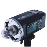 فلاش عکاسی ۶۰۰ b پرتابل