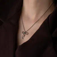 گردنبند پاپیون