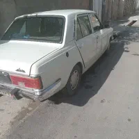 خودروی سواری پیکان
