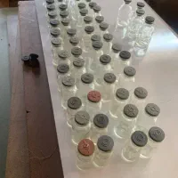 بطری شیشه ای کوچک درب سیلیکونی