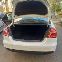 جیلی Gc6 خودکار (اتومات) اکسلنت سانروف ۱۳۹۷ سفید|خودرو سواری و وانت|قم, پردیسان|دیوار