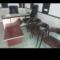 میز و صندلی اداری در حد نو