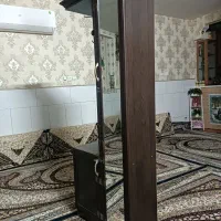 جاکفشی با آینه قدی سالم و بدونه ایراد