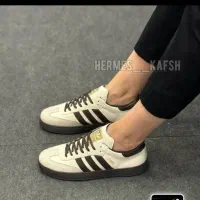 کفش زنانه جدید و نیازمند فروشنده خانم|کیف، کفش، کمربند|نیشابور, محله میدان باغات|دیوار