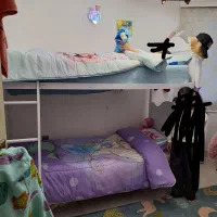 تخت دوطبقه فلزی محکم