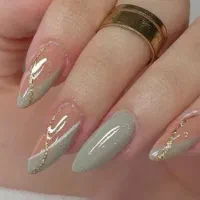 خدمات کاشت ناخن
