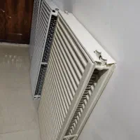 3عدد شوفاژ رادیات یکی لورچ یک متری هستن در حدنو