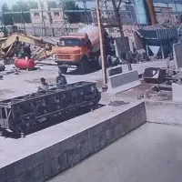 استخدام نیرو‌ی کارگری