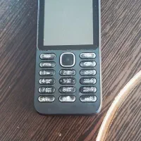 گوشی مدل ۲۱۵ در حد