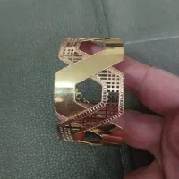 طلای دستبند و انگشتر