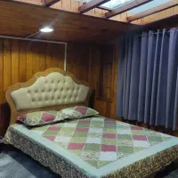 کلبه ۲خواب با جکوزی|اجارهٔ کوتاهمدت ویلا و باغ|نشتارود, |دیوار