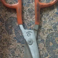 قیچی قدیمی