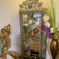 بوفه ، ساعت دیواری ایستاده و آینه شمعدان طرح برنز|بوفه، ویترین، کنسول|کرج, فاز ۳ گوهردشت|دیوار