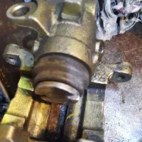 تعمیر ترمز .بوستر.پمپ ترمز.سیلندر ترمز عقب دیسکی