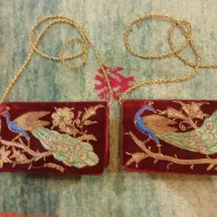 ۲ عدد کیف قدیمی   آگهی رو با دقت بخونید