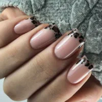 خدمات ناخن۲۲۰( ویژه یلدا)