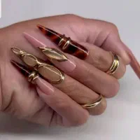 استخدام ناخنکارحرفه ای