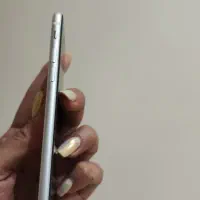 اپل iPhone SE (2020) با حافظهٔ ۱۲۸ گیگابایت|موبایل|تهران, شهر زیبا|دیوار