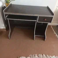 میز کامپیوتر