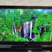 تلویزیون ۴۰ اینچ LCD سونی  46CX520 دیجیتال سرخود