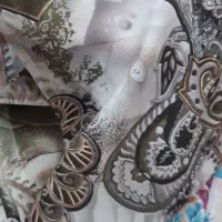 پارچه چادری|لباس|اهر, |دیوار