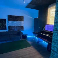 استودیو آهنگسازی