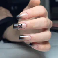 کاشت ناخون|خدمات آرایشگری و زیبایی|نیشابور, مدرس|دیوار