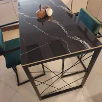 میز و صندلی