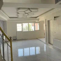 اجاره آپارتمان ۲۳۰ متری ۴ خوابه خدماتی