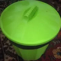 سطل زباله متوسط