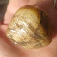 سنگ قیمتی زرد