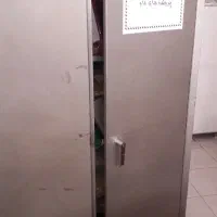 صندلی .میز .کمد فلزی بایگانی.یخچال|دفتر کار|لار, |دیوار