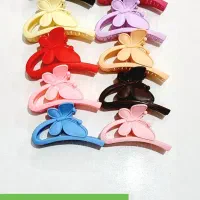 هر نوع اکسسوری و جوراب بخوای موجوده|لباس|شوشتر, |دیوار