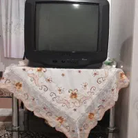 میز و تلوزیون