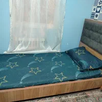 تخت خواب یکنفره باتشک|تخت و سرویس خواب|تهران, زرگنده|دیوار