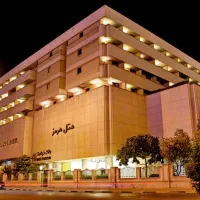 استخدام میزبان ،خانه دار،کارگر انبار و کارگر خدمات