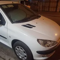پژو ۲۰۶ صندوقدار v8
