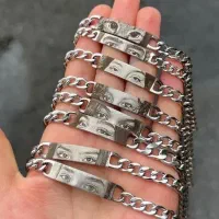 حکاکی دستبند ، گردنبند ، انگشتر