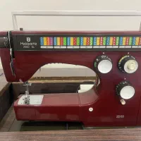 چرخ خیاطی هوسکوارنا به همراه میز