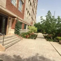 کوی بیمه ، 100 متری ۲خواب ، نوساز ، مجتمع هما