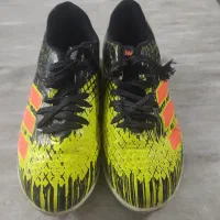 دو جفت کفش ورزشی سالن|کیف، کفش، کمربند|ساوه, |دیوار