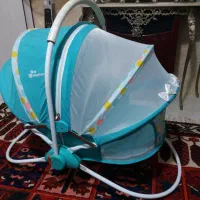 تخت گهواره و کریر نوزاد برند خارجی سالم وتمیز