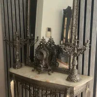 آیینه و شمعدان