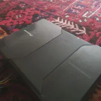 ساب بوفر زیر صندلی