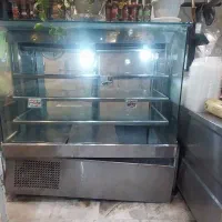 یخچال ویترینی