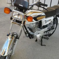 هوندا 125 لیفان مدل 92 کم کار با بیمه و مدارک کامل